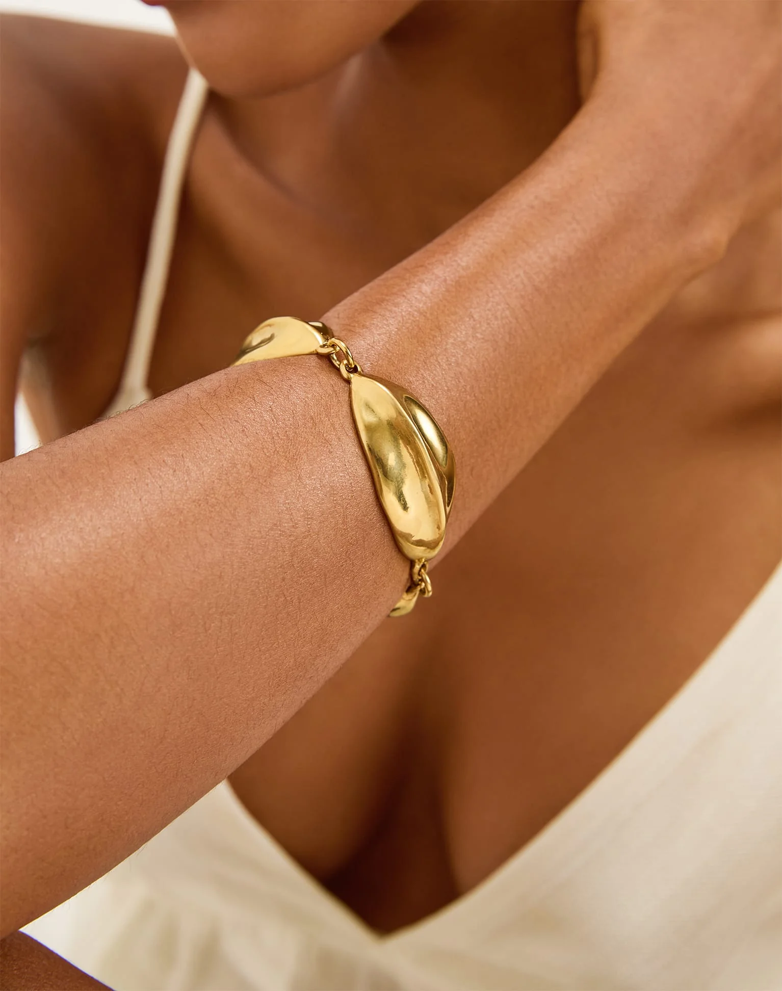 Caroline Bracelet - Gold - Image 3